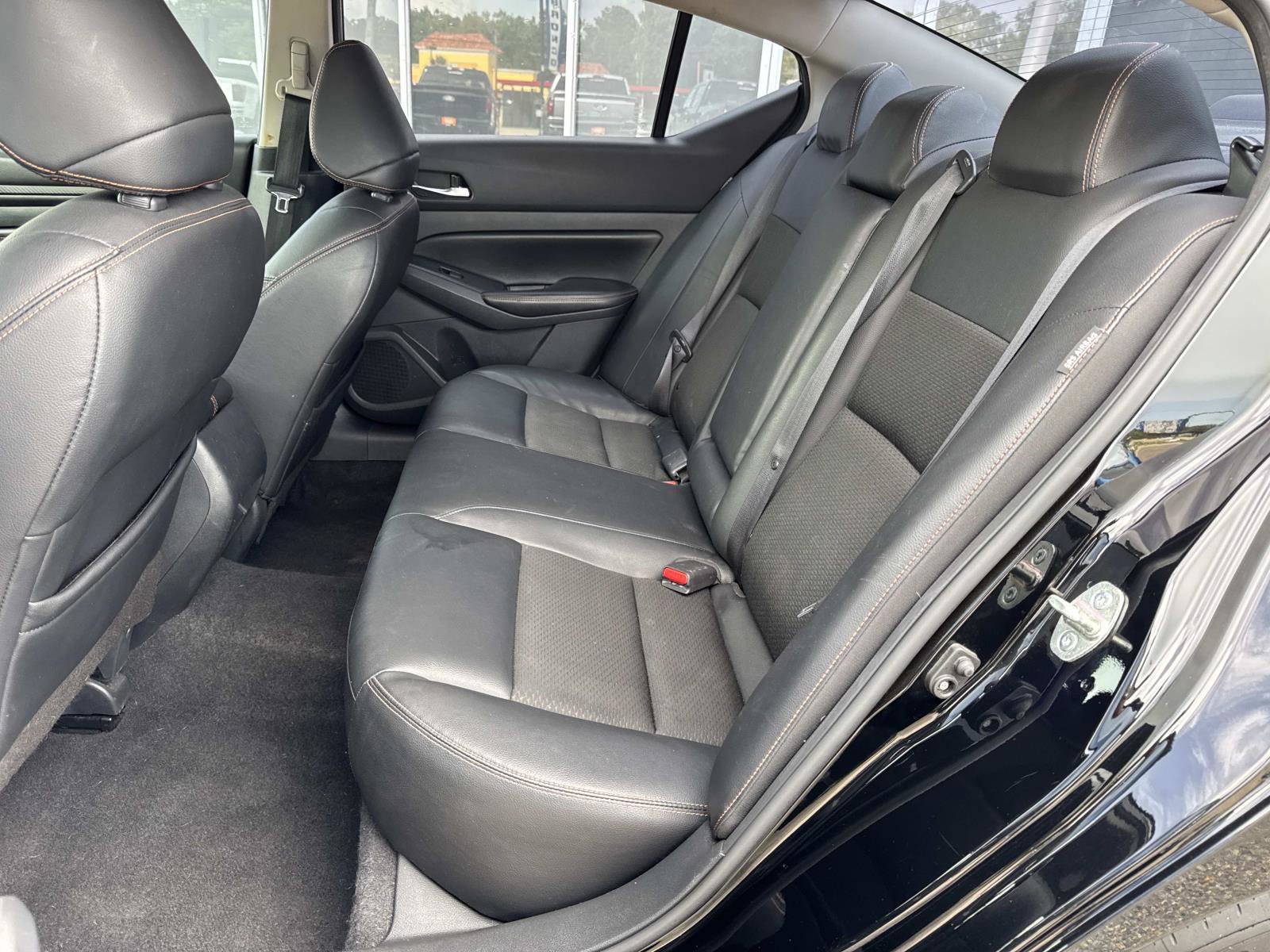 Used 2021 Nissan Altima 2.5 SR image 13