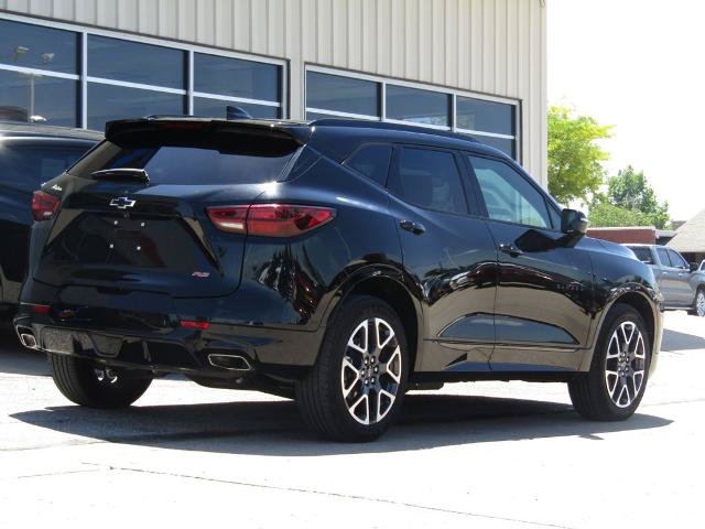 Used 2025 Chevrolet Blazer RS AWD/4WD image 3