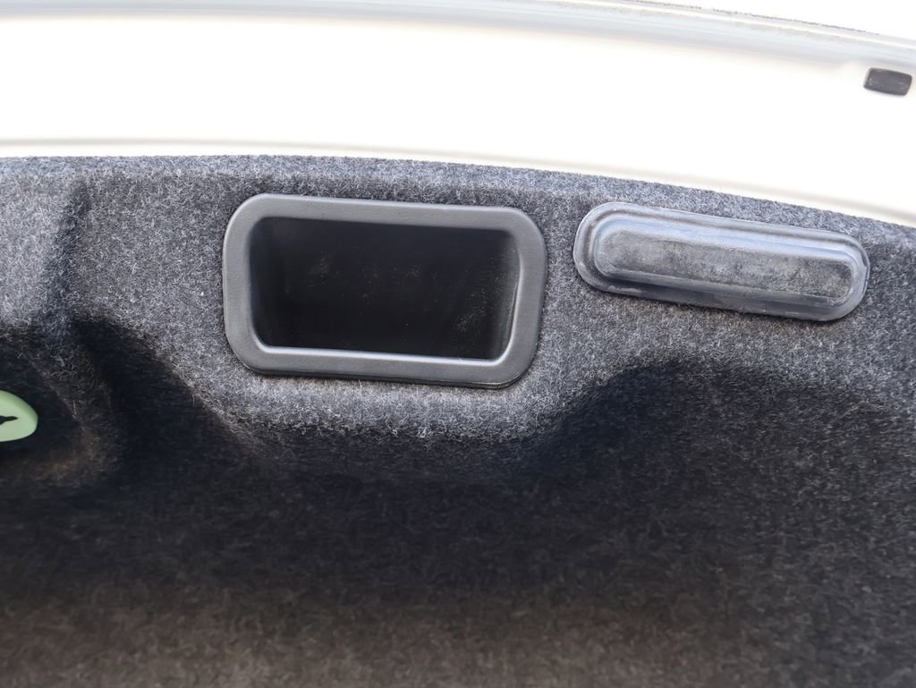 Used 2019 Chevrolet Impala LT image 23