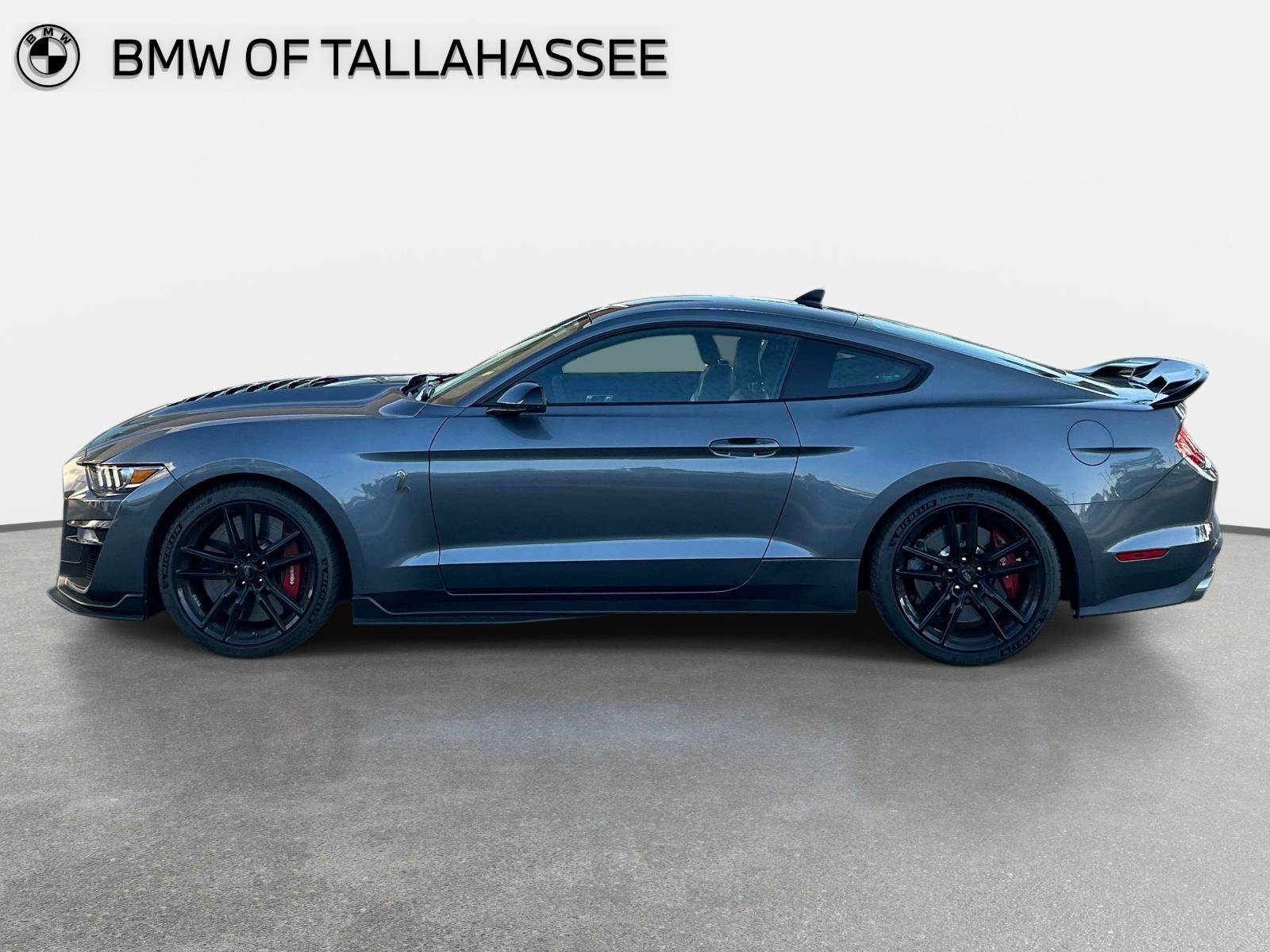 Used 2021 Ford Mustang Shelby GT500 w/ Technology Package RWD image 8