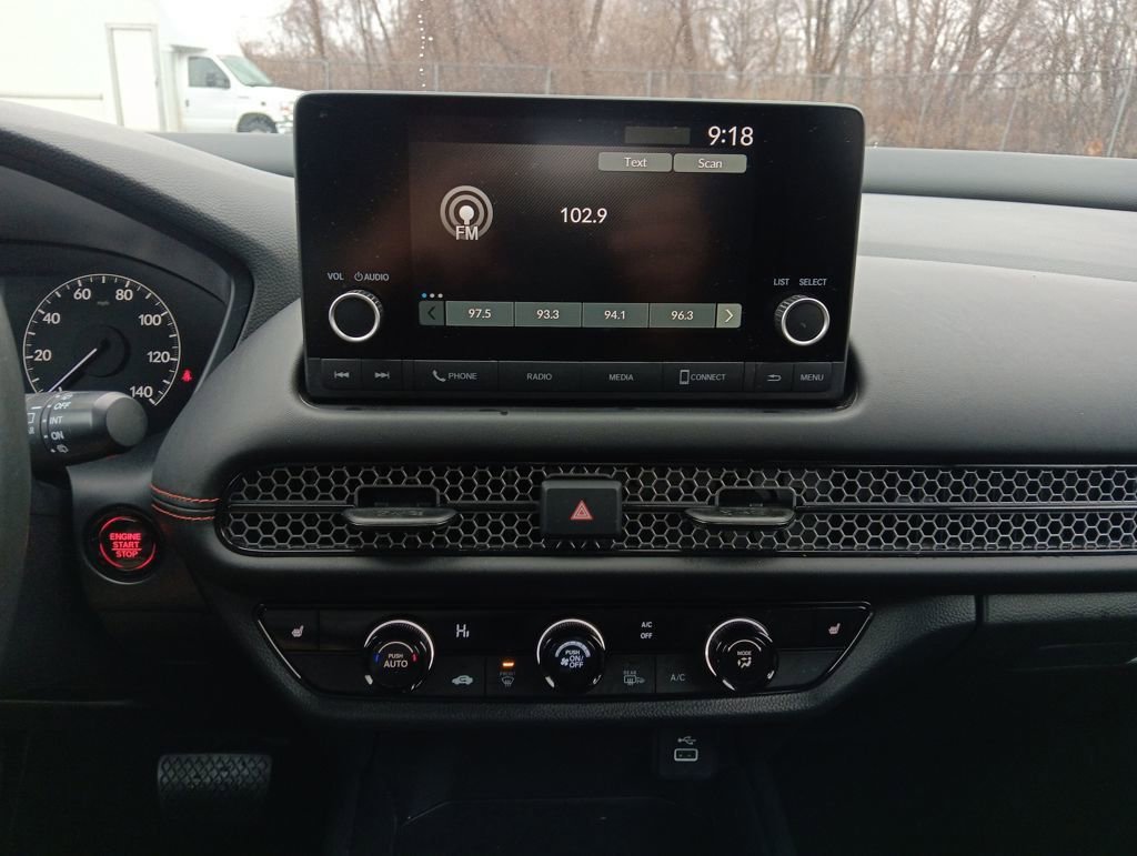 Used 2024 Honda HR-V Sport image 18