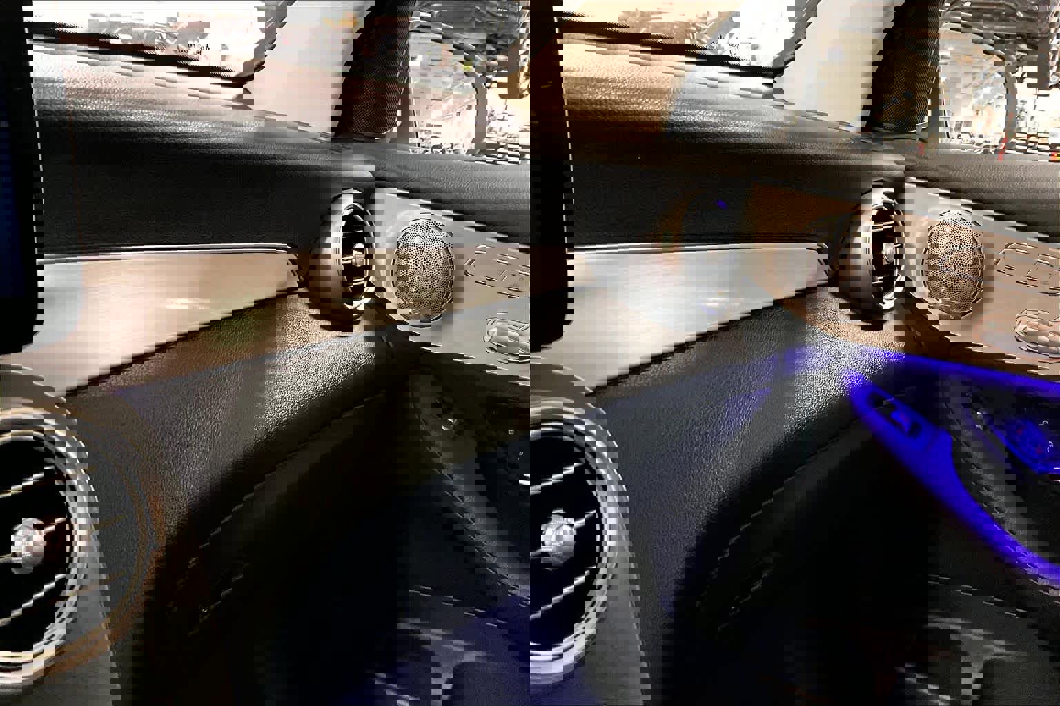 Used 2021 Mercedes-Benz GLC 300 image 28