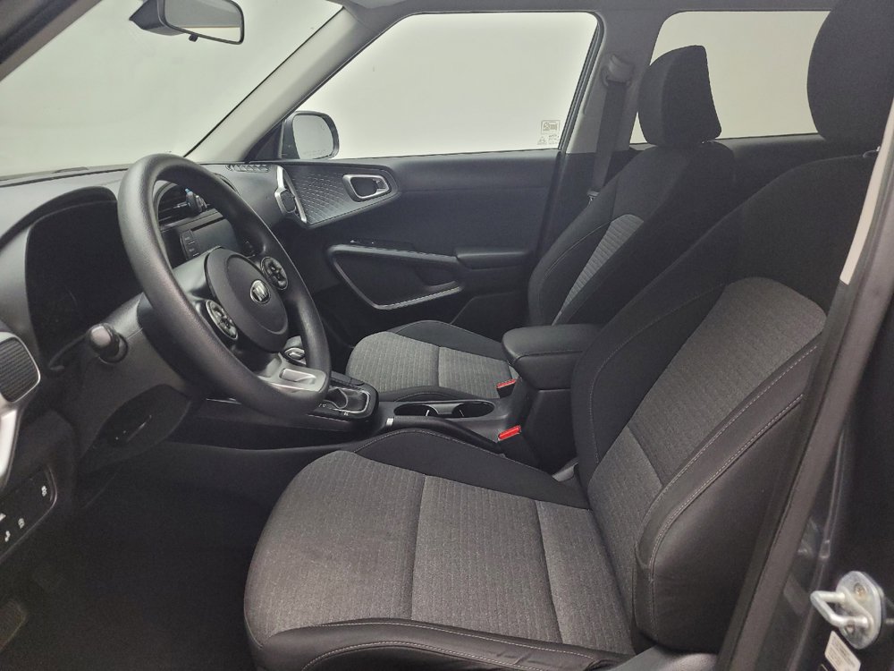 Used 2020 Kia Soul S FWD image 17