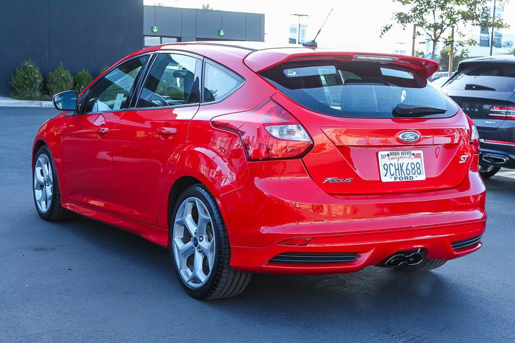 Used 2013 Ford Focus ST FWD image 9