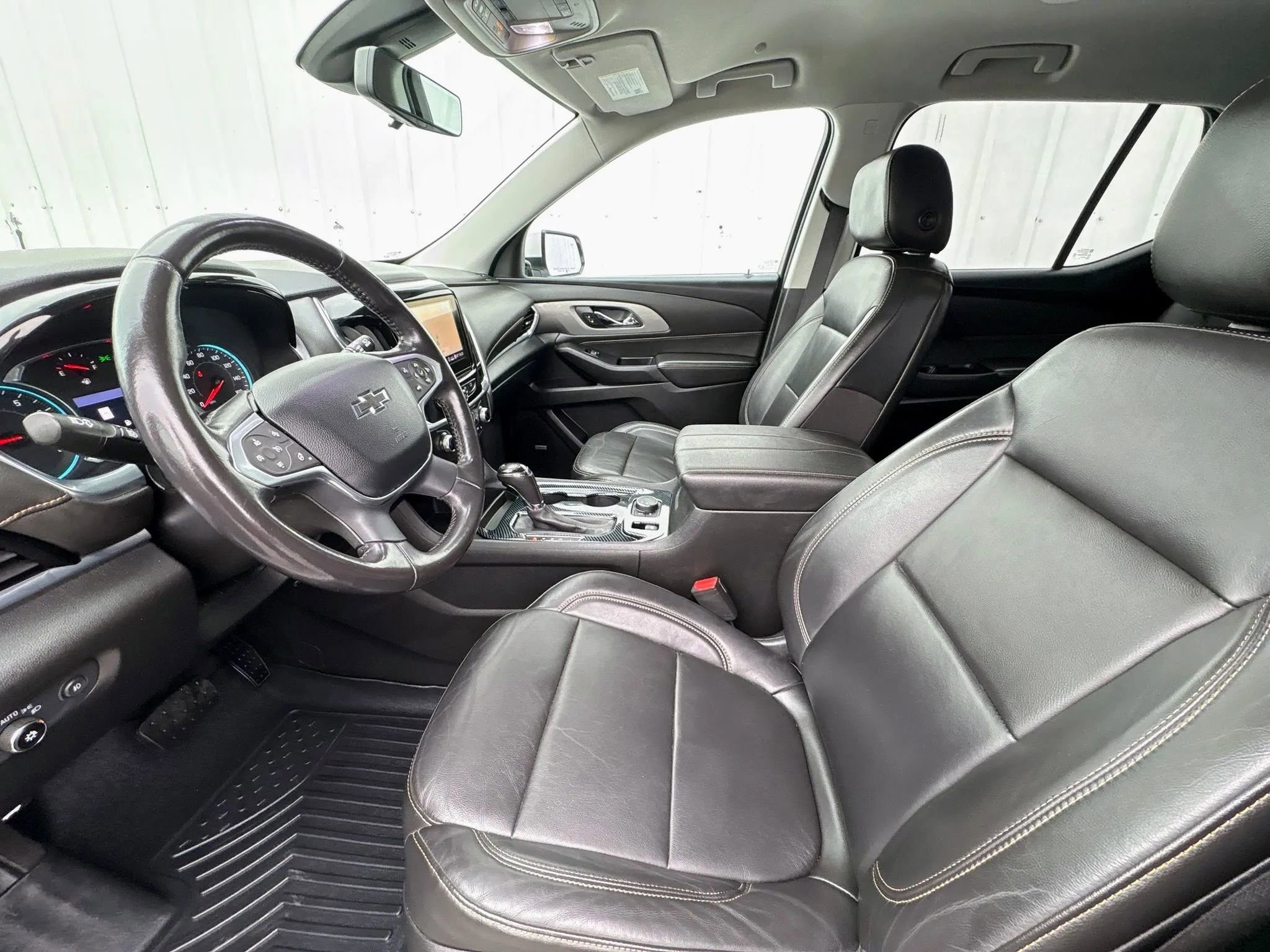 Used 2020 Chevrolet Traverse RS image 7