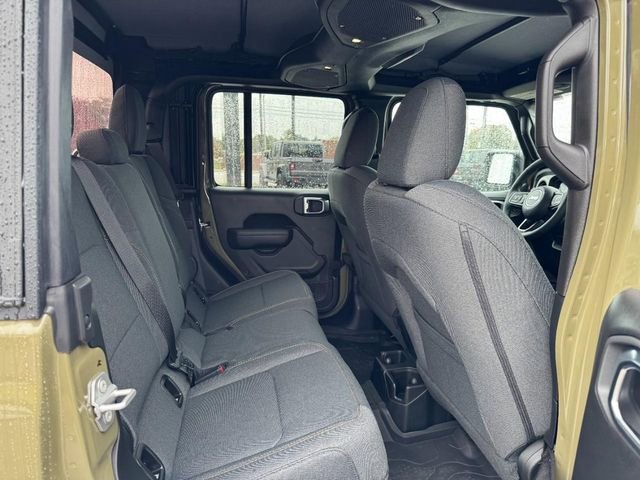 New 2025 Jeep Gladiator Sport image 5