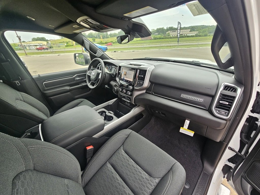 New 2025 RAM 1500 Big Horn image 26