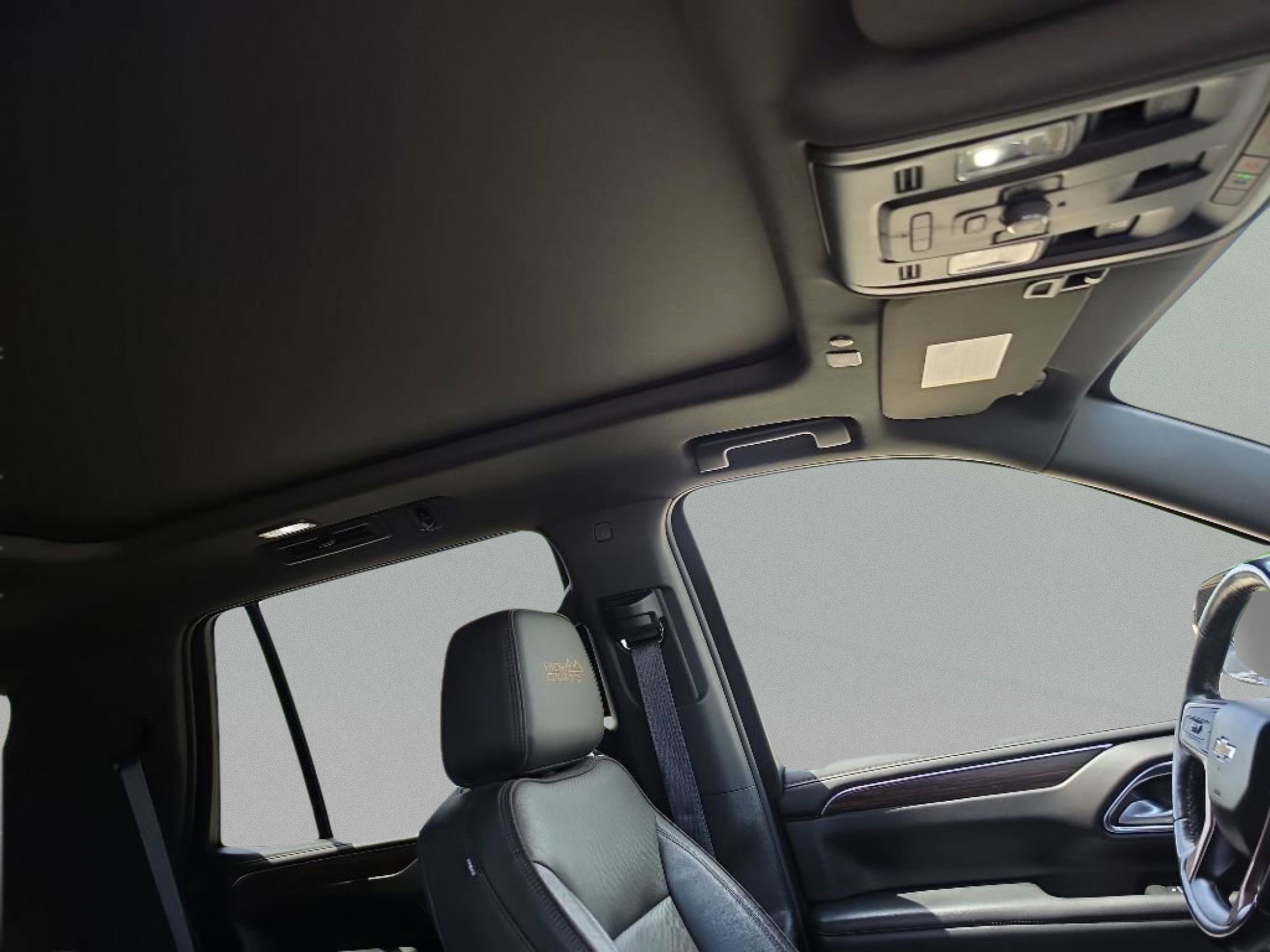 Used 2022 Chevrolet Tahoe High Country AWD/4WD image 30