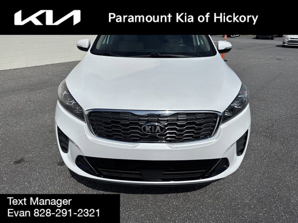 Used 2020 Kia Sorento LX w/ LX I4 Convenience Package image 2