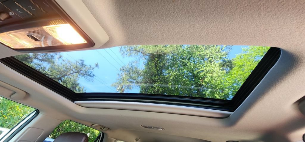 Used 2019 Toyota 4Runner Limited AWD/4WD image 13