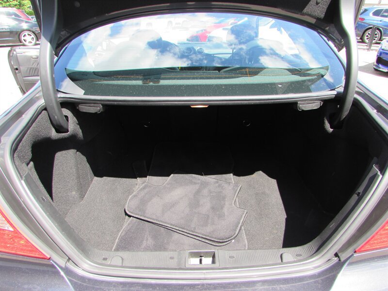 Used 2008 Mercedes-Benz CLK 350 Coupe image 29