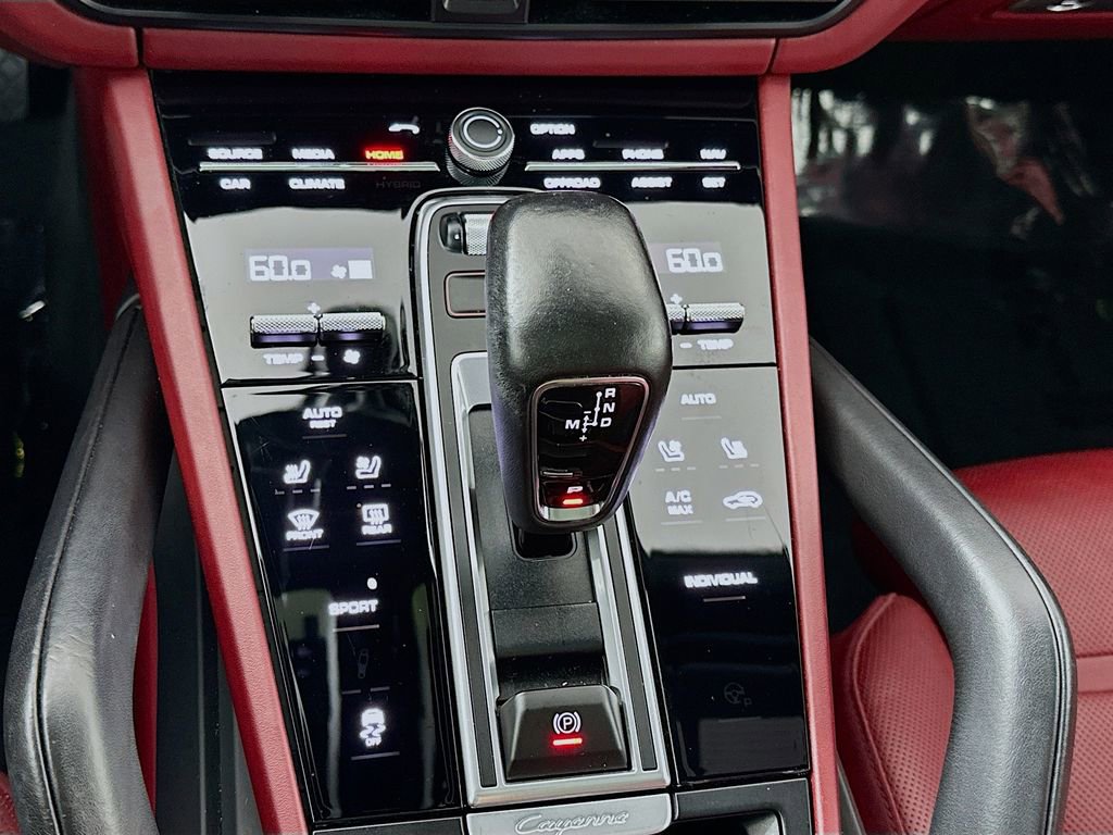 Certified 2023 Porsche Cayenne Platinum Edition AWD/4WD image 19