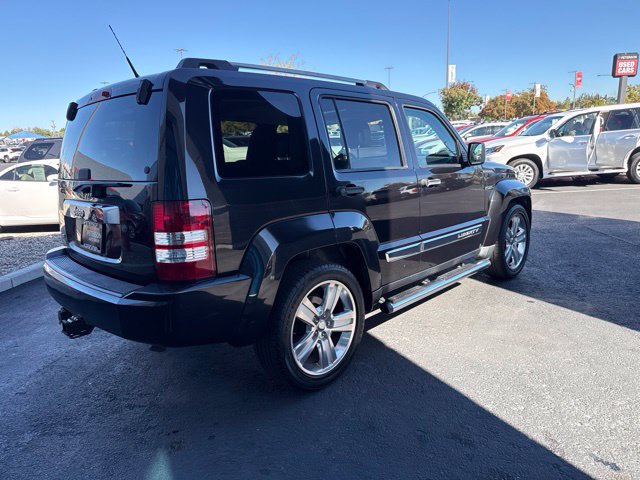 Used 2011 Jeep Liberty Sport AWD/4WD image 6