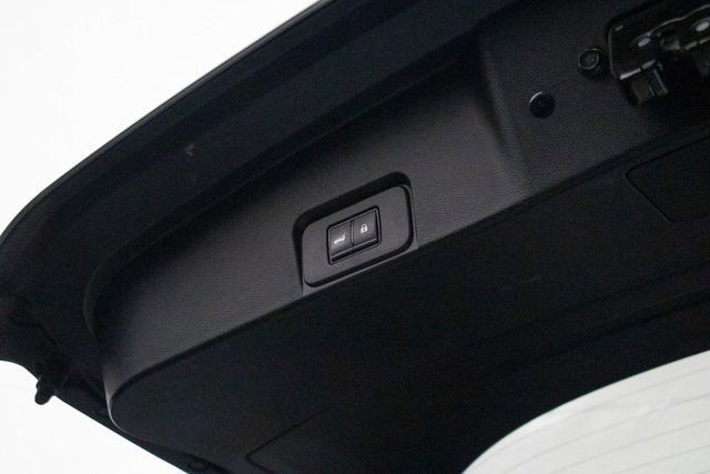 Used 2025 Nissan Rogue SL w/ Tech Package image 20