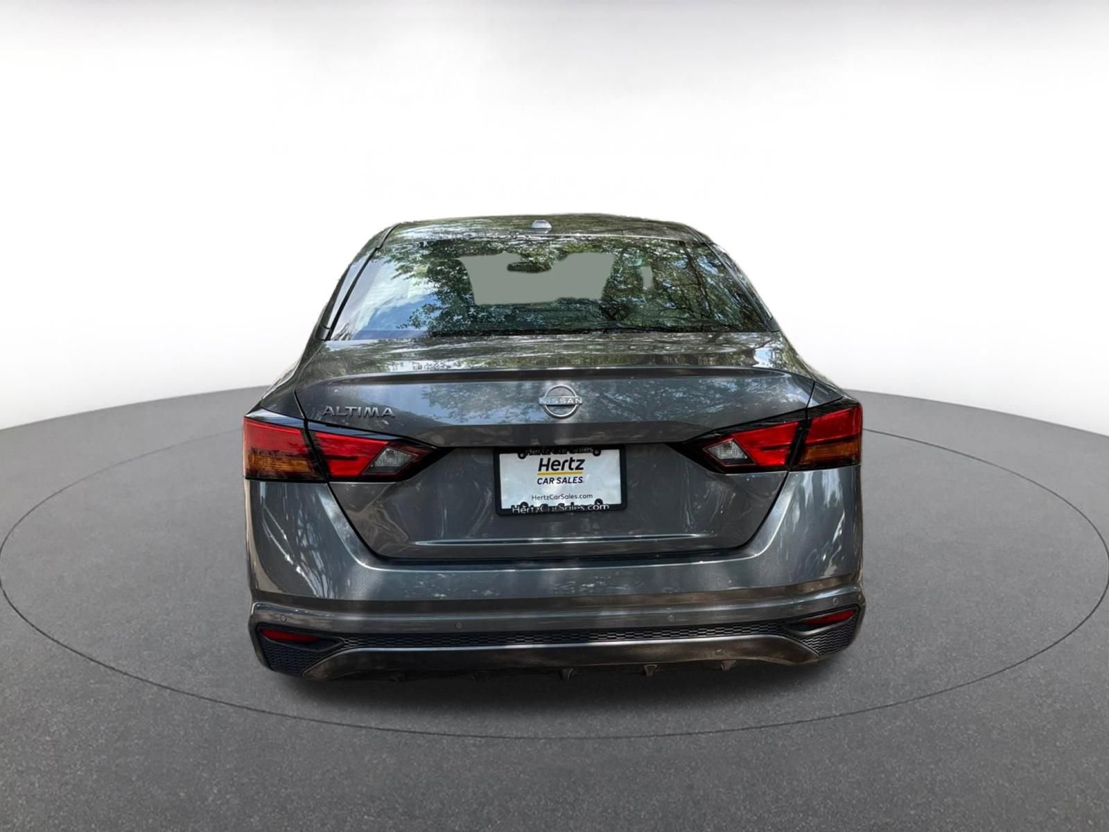 Used 2025 Nissan Altima 2.5 SV FWD image 6