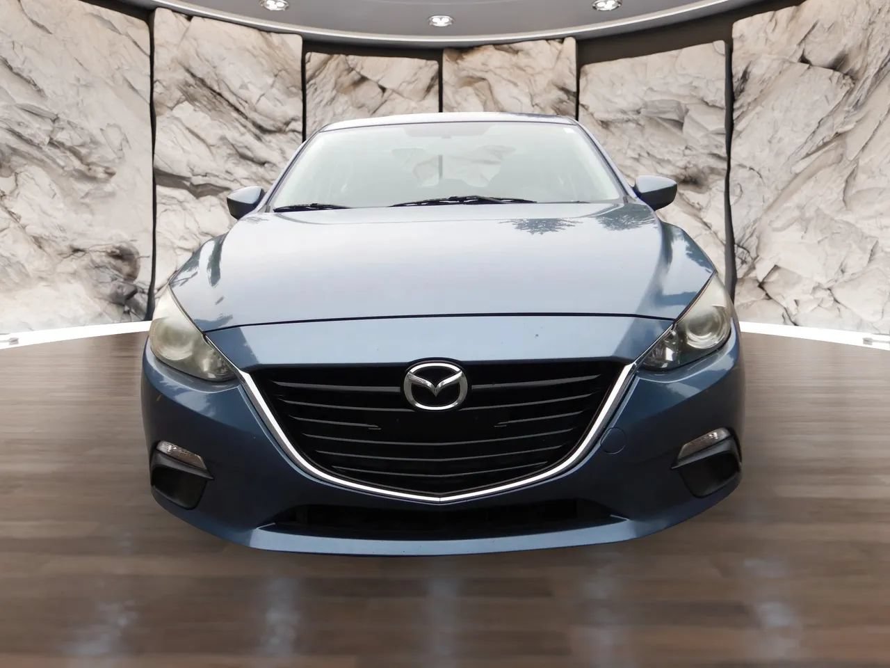 Used 2014 MAZDA MAZDA3 i Touring FWD image 2