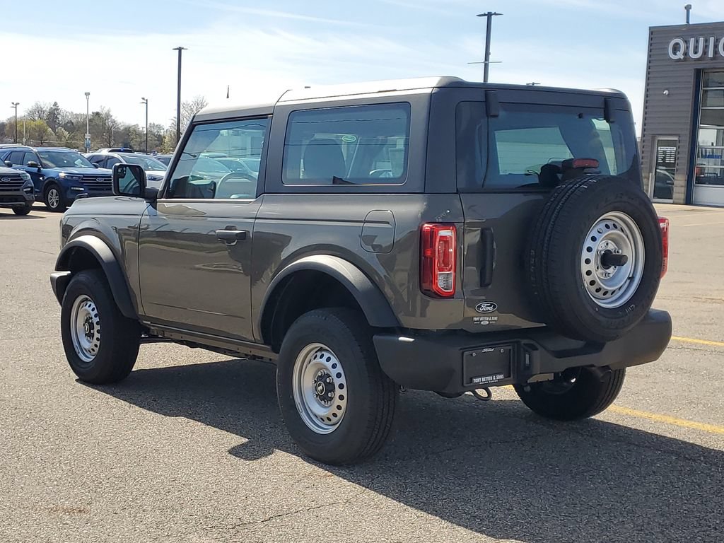 New 2026 Ford Bronco 2-Door AWD/4WD image 3