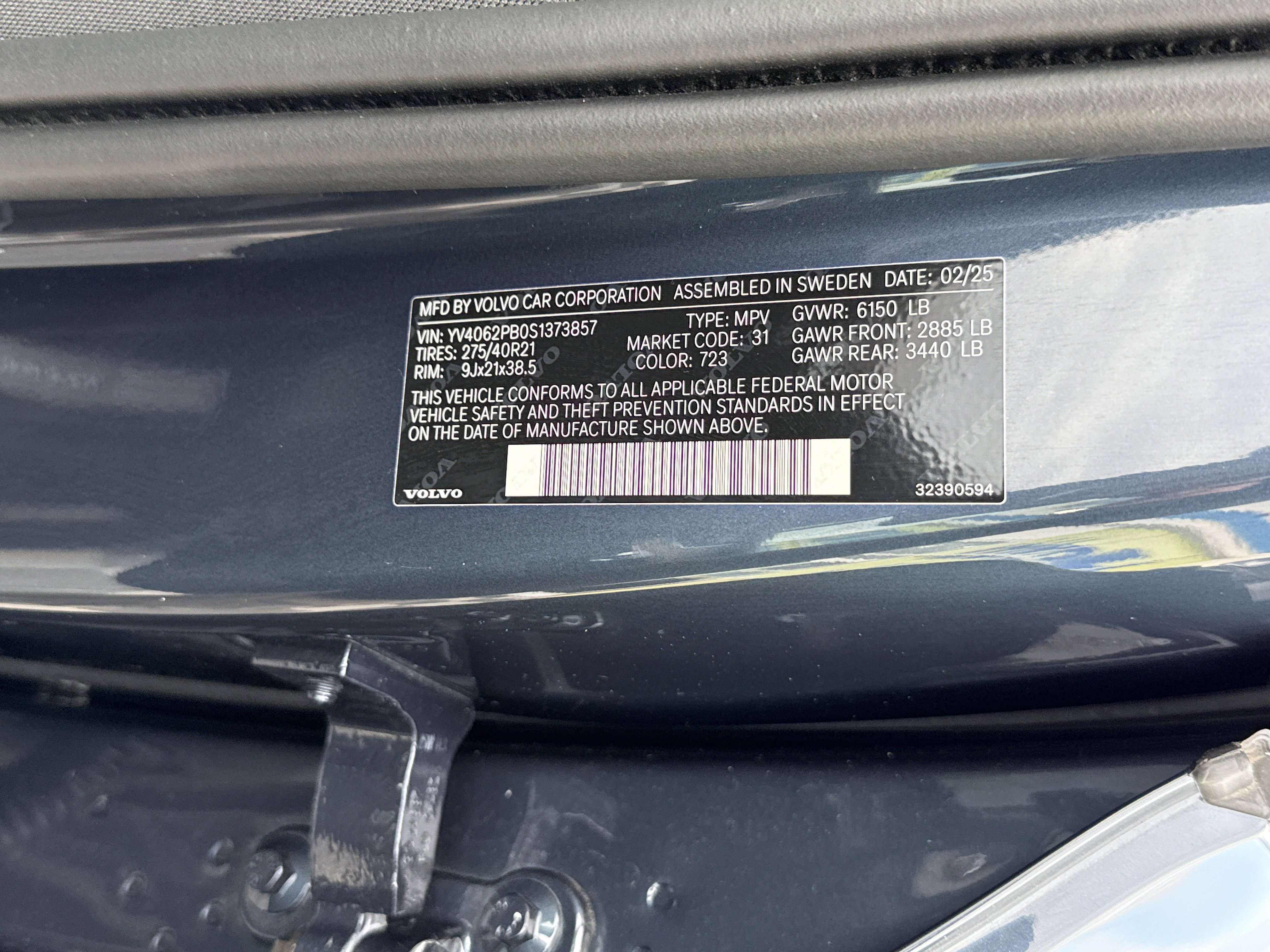 Used 2025 Volvo XC90 B6 Plus image 37