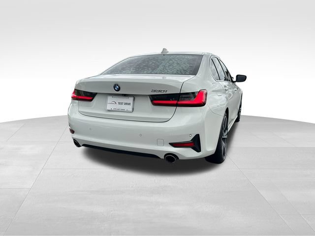 Used 2021 BMW 330i Sedan w/ Convenience Package RWD image 5