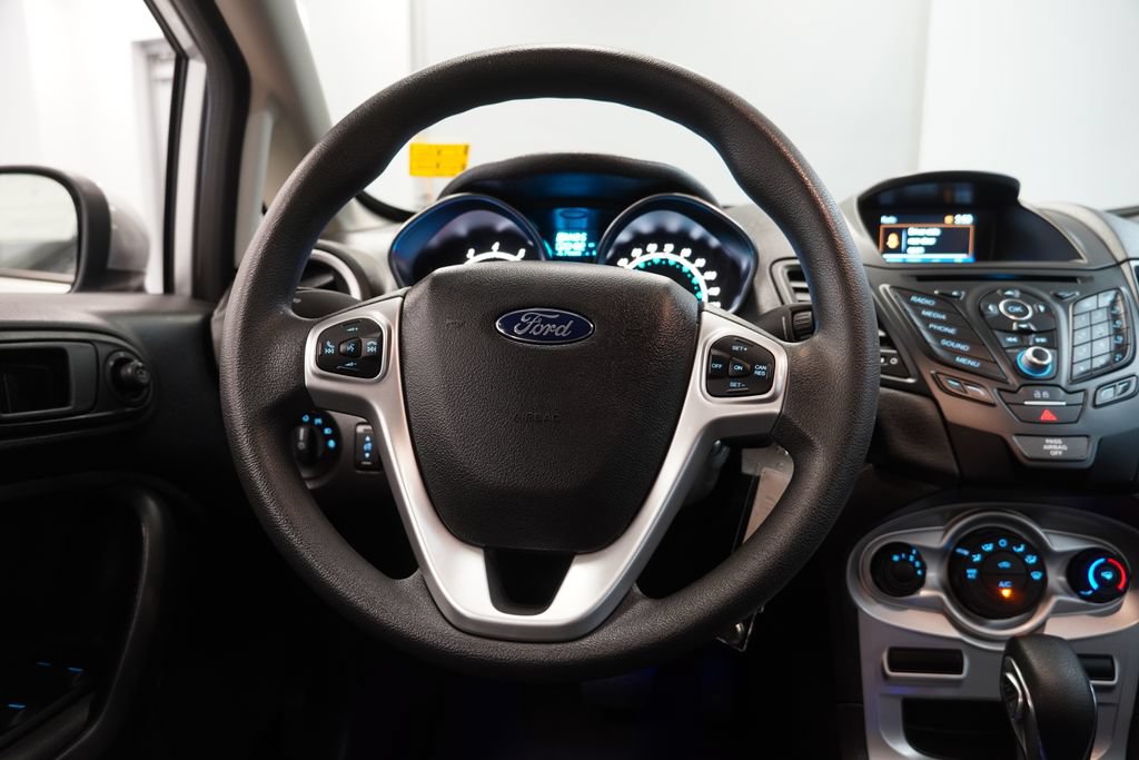 Used 2018 Ford Fiesta SE FWD image 17
