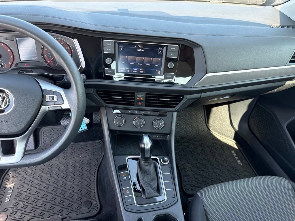 Used 2021 Volkswagen Jetta SE FWD image 8