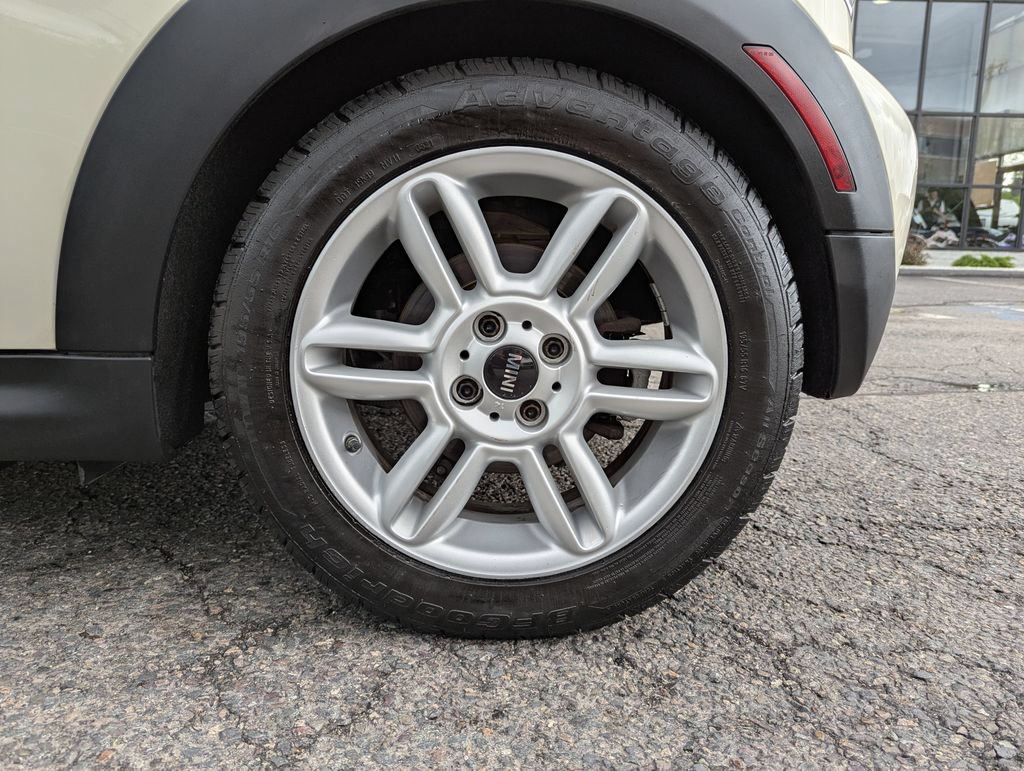 Used 2011 MINI Cooper Convertible FWD image 44