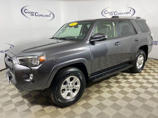 Certified 2023 Toyota 4Runner SR5 Premium AWD/4WD image 3