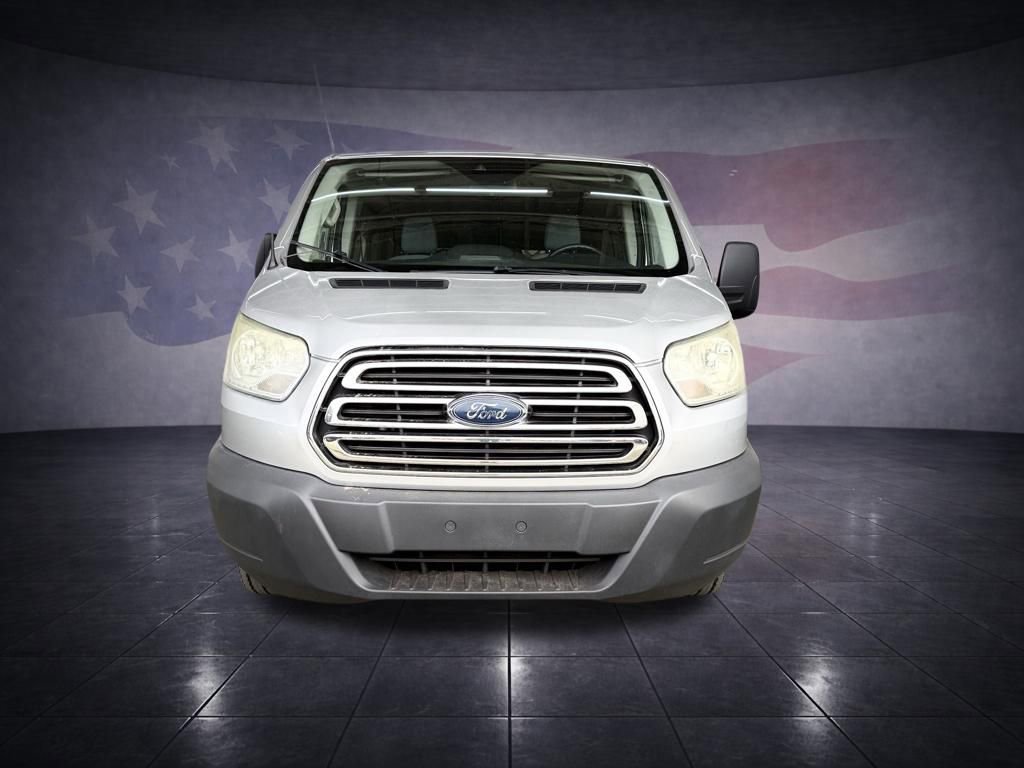 Used 2015 Ford Transit 150 XLT image 10