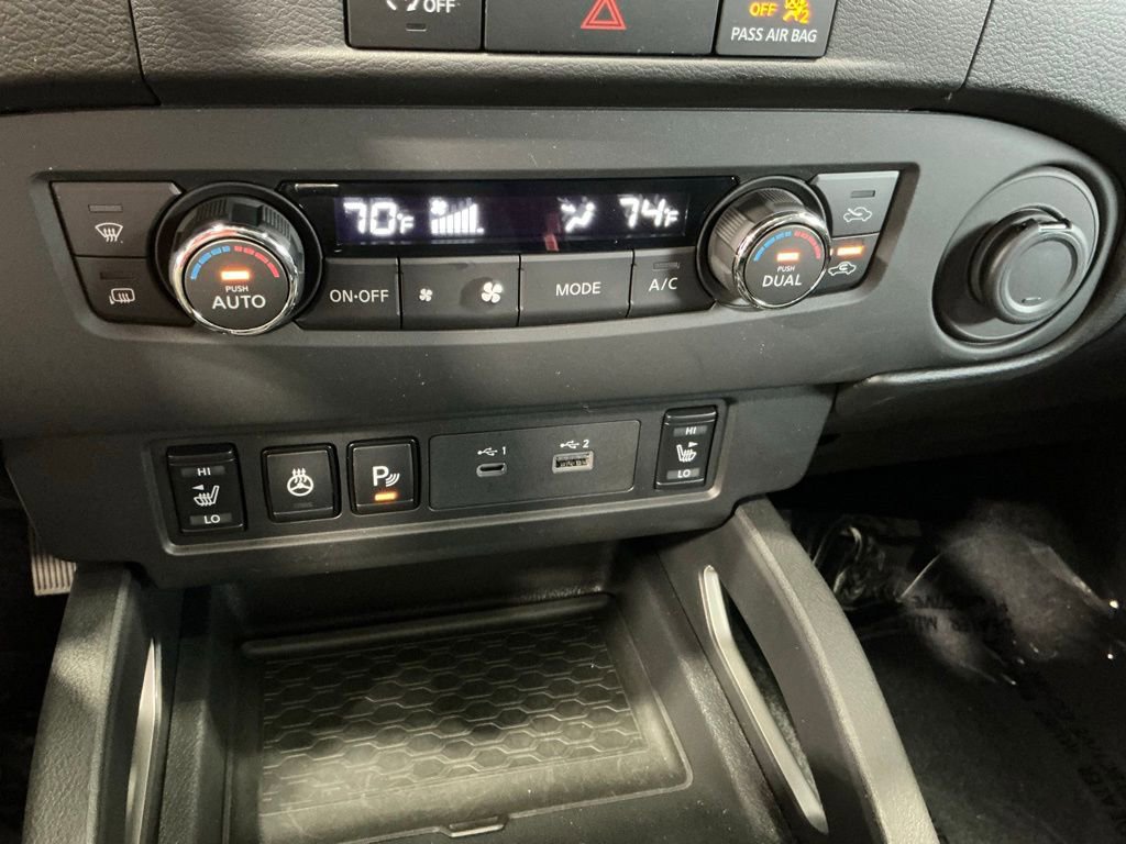 Used 2024 Nissan Frontier SL w/ Technology Package image 28