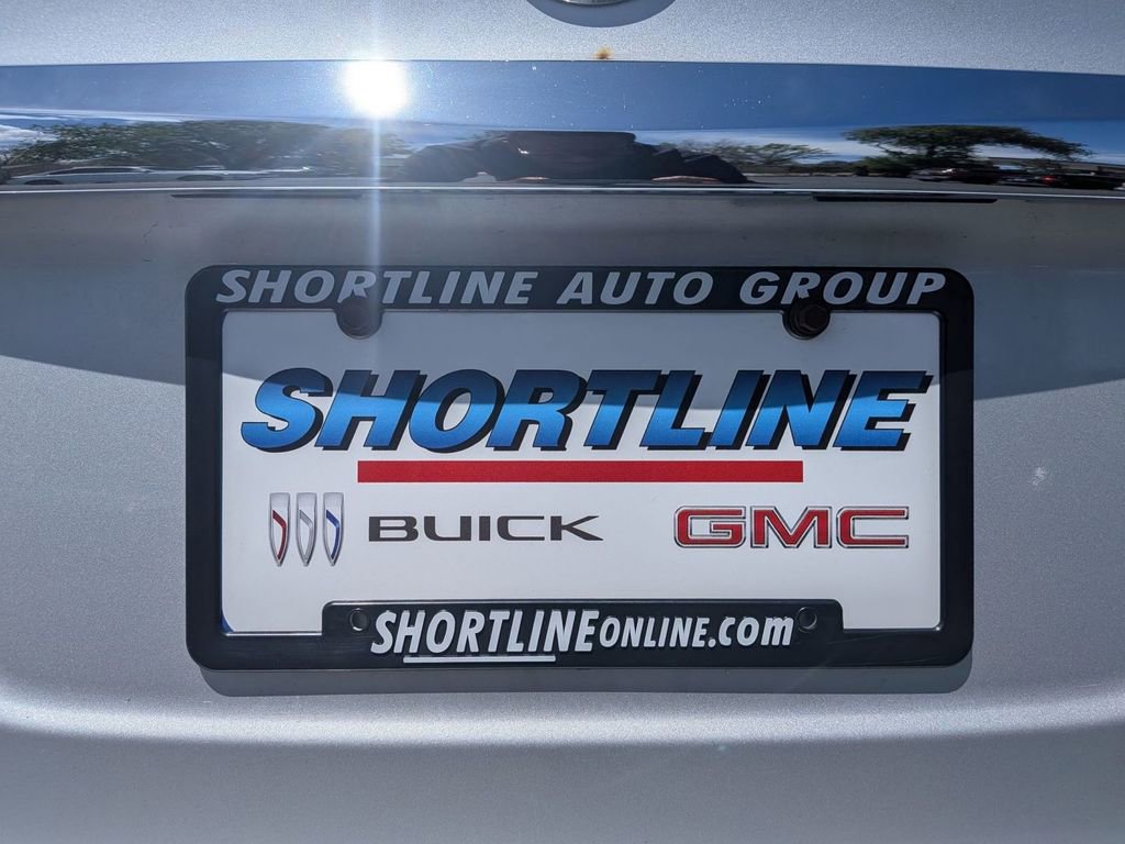 Used 2013 Nissan Sentra SR FWD image 35