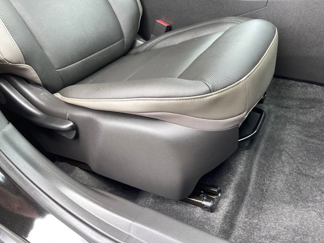 Used 2024 Chevrolet Trax ACTIV w/ Sunroof Package FWD image 36