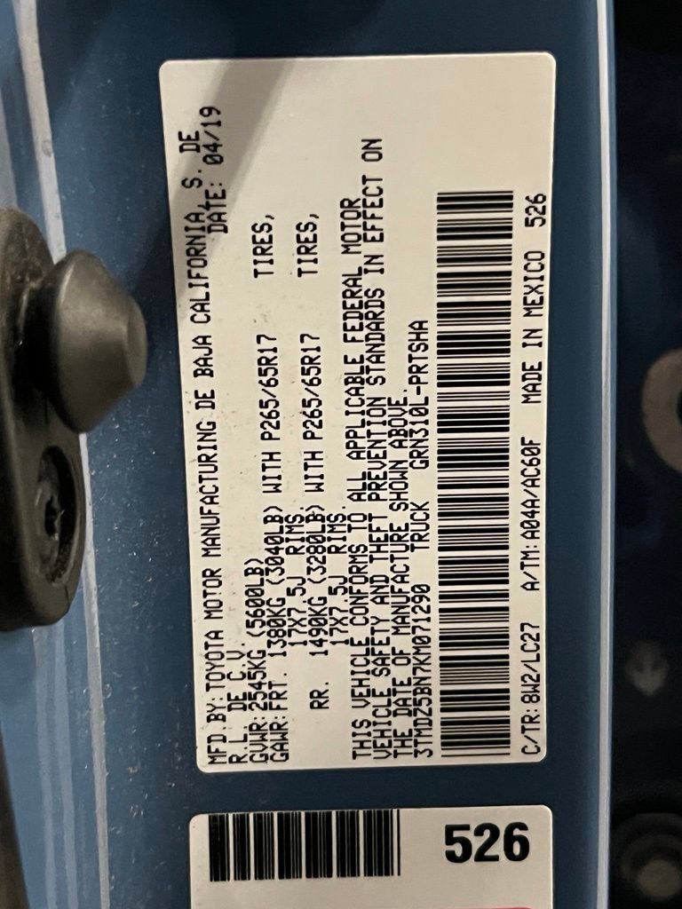 Used 2019 Toyota Tacoma TRD Sport AWD/4WD image 31
