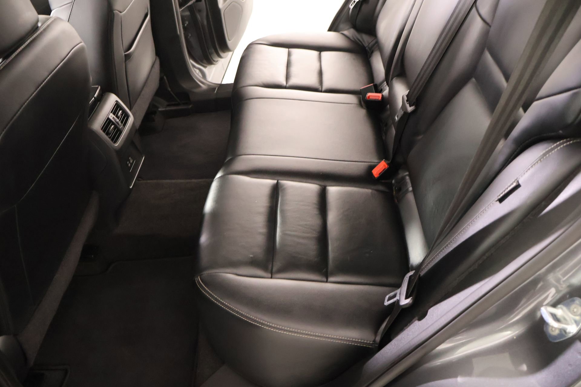 Used 2023 Nissan Rogue SL FWD image 12