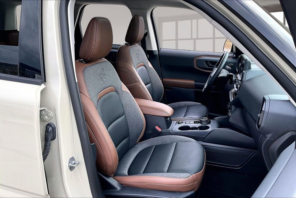 Used 2024 Ford Bronco Sport Outer Banks w/ Tech Package image 29