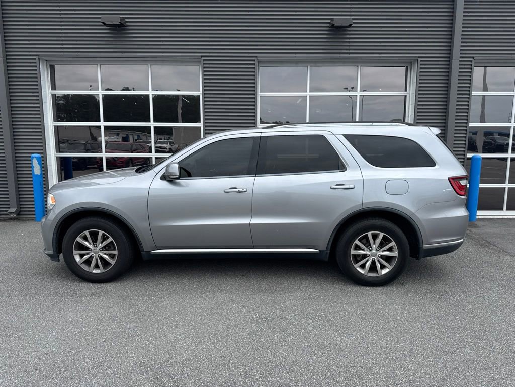 Used 2016 Dodge Durango Limited w/ Nav & Power Liftgate Group RWD image 2