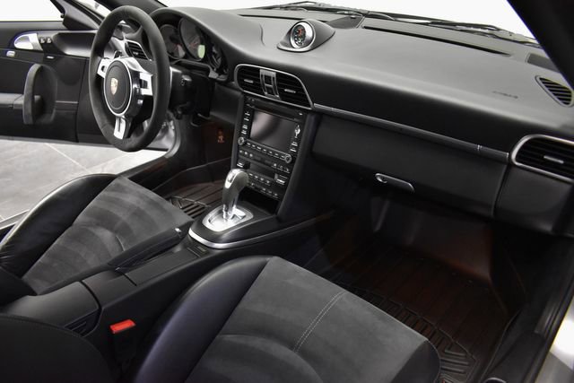 Used 2011 Porsche 911 Carrera GTS image 15