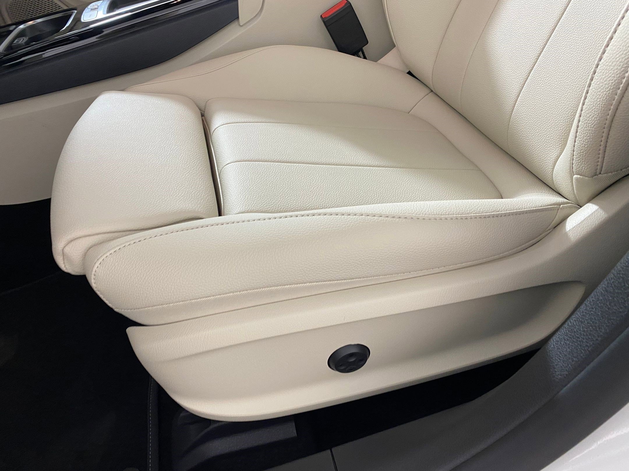 Certified 2026 Mercedes-Benz CLA 250 4MATIC image 12