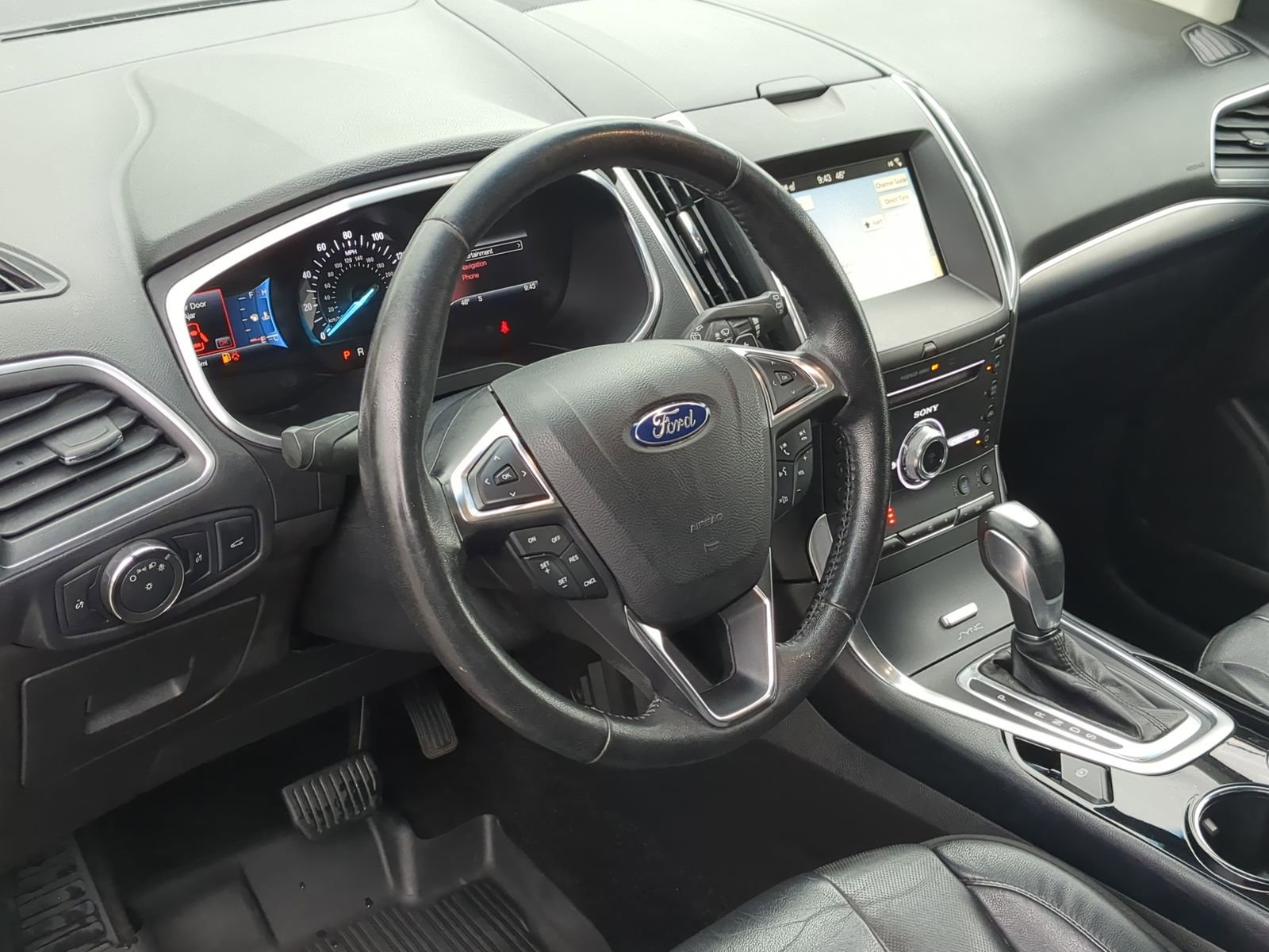 Used 2017 Ford Edge Titanium w/ Equipment Group 301A image 14