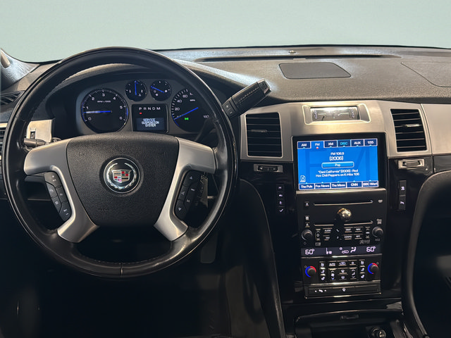 Used 2007 Cadillac Escalade EXT w/ Information Package AWD/4WD image 29