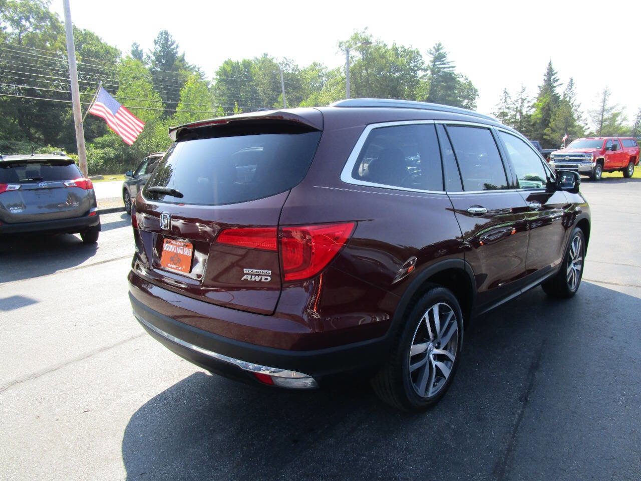 Used 2018 Honda Pilot Touring image 5