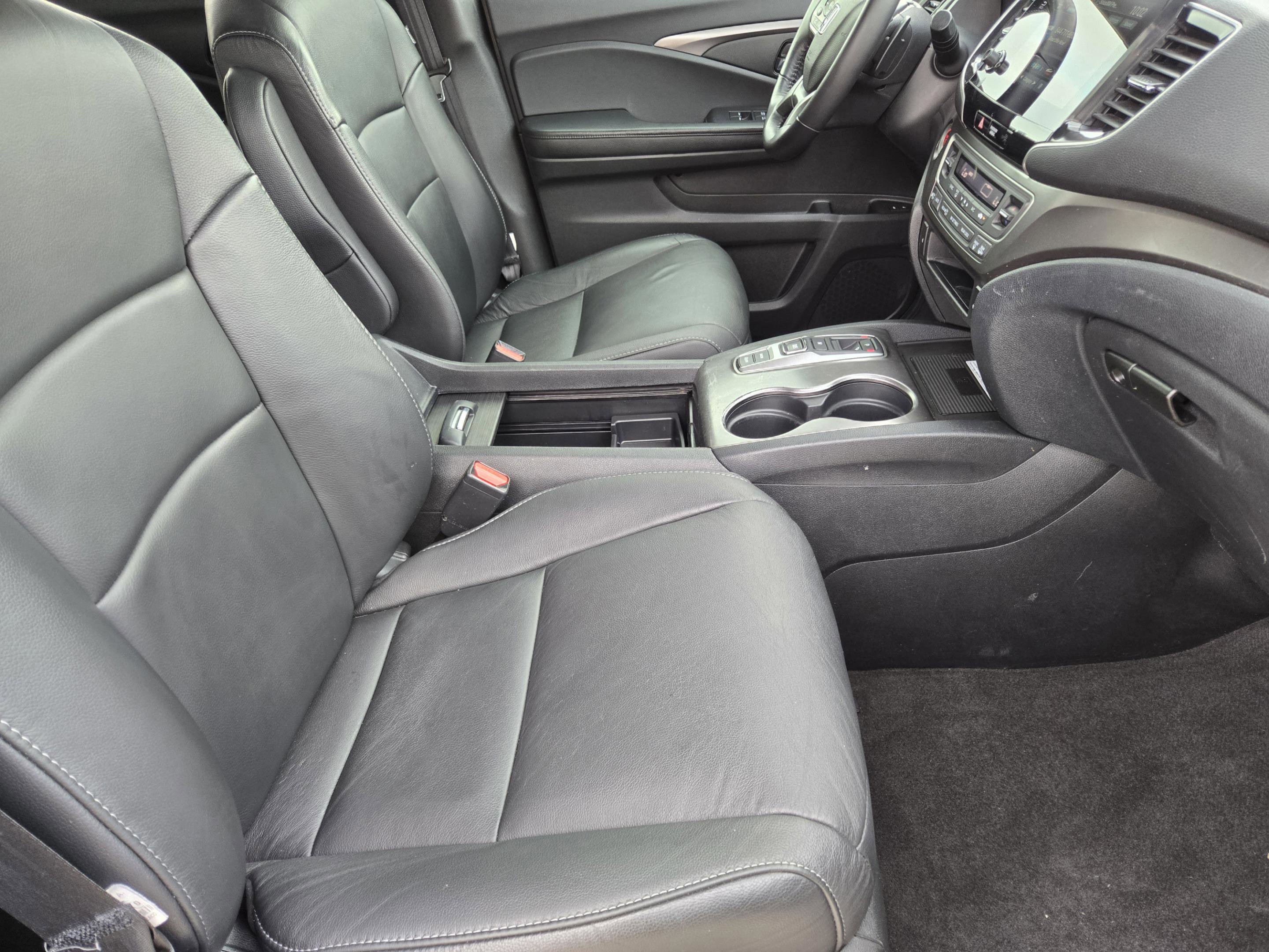 Certified 2021 Honda Pilot Special Edition image 10