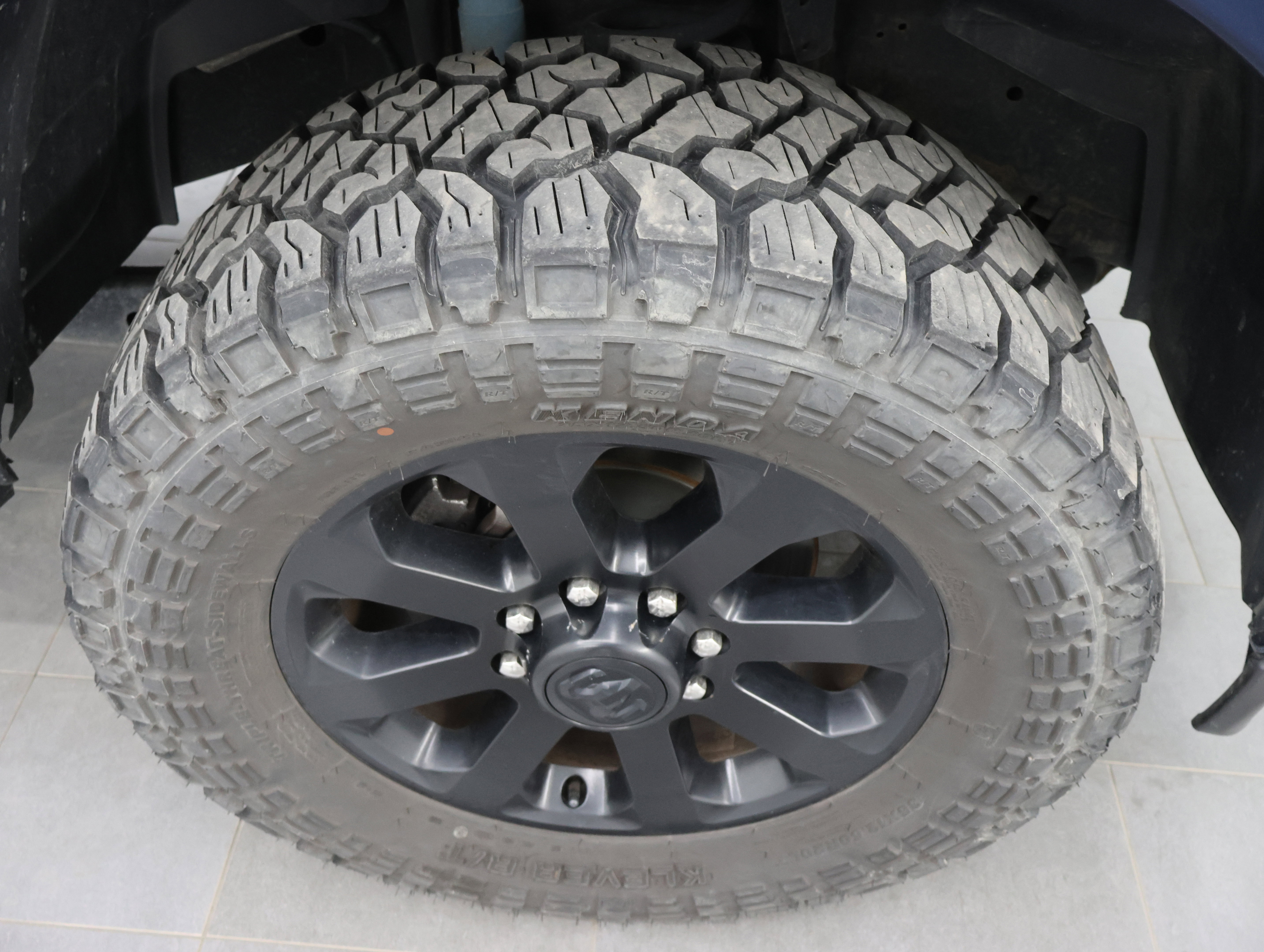 Used 2022 RAM 2500 Big Horn w/ Level C Equiment Group AWD/4WD image 3