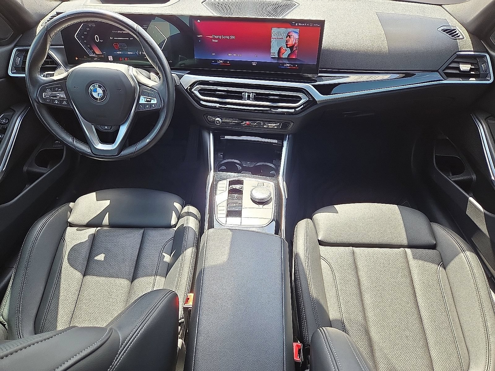 Used 2023 BMW 330i xDrive Sedan w/ Premium Package AWD/4WD image 16