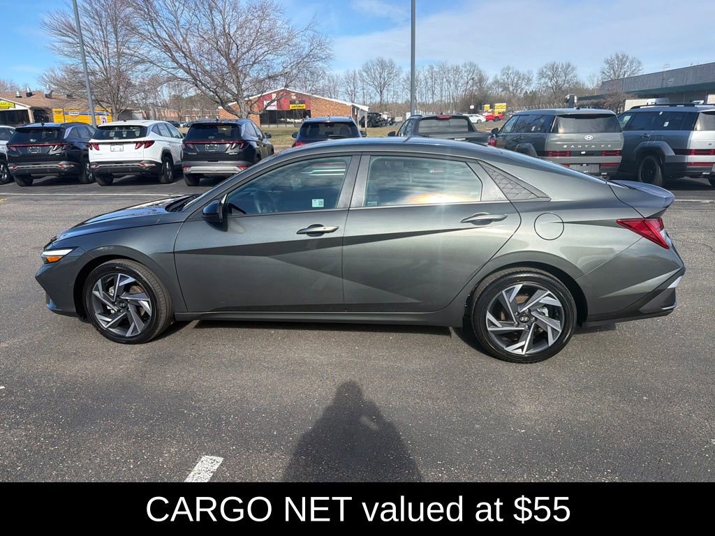 Certified 2025 Hyundai Elantra SEL image 6