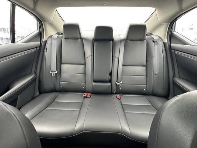 Used 2023 Nissan Sentra SR w/ SR Premium Package image 26