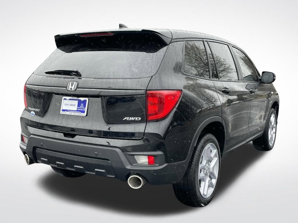 Certified 2025 Honda Passport EX-L image 6