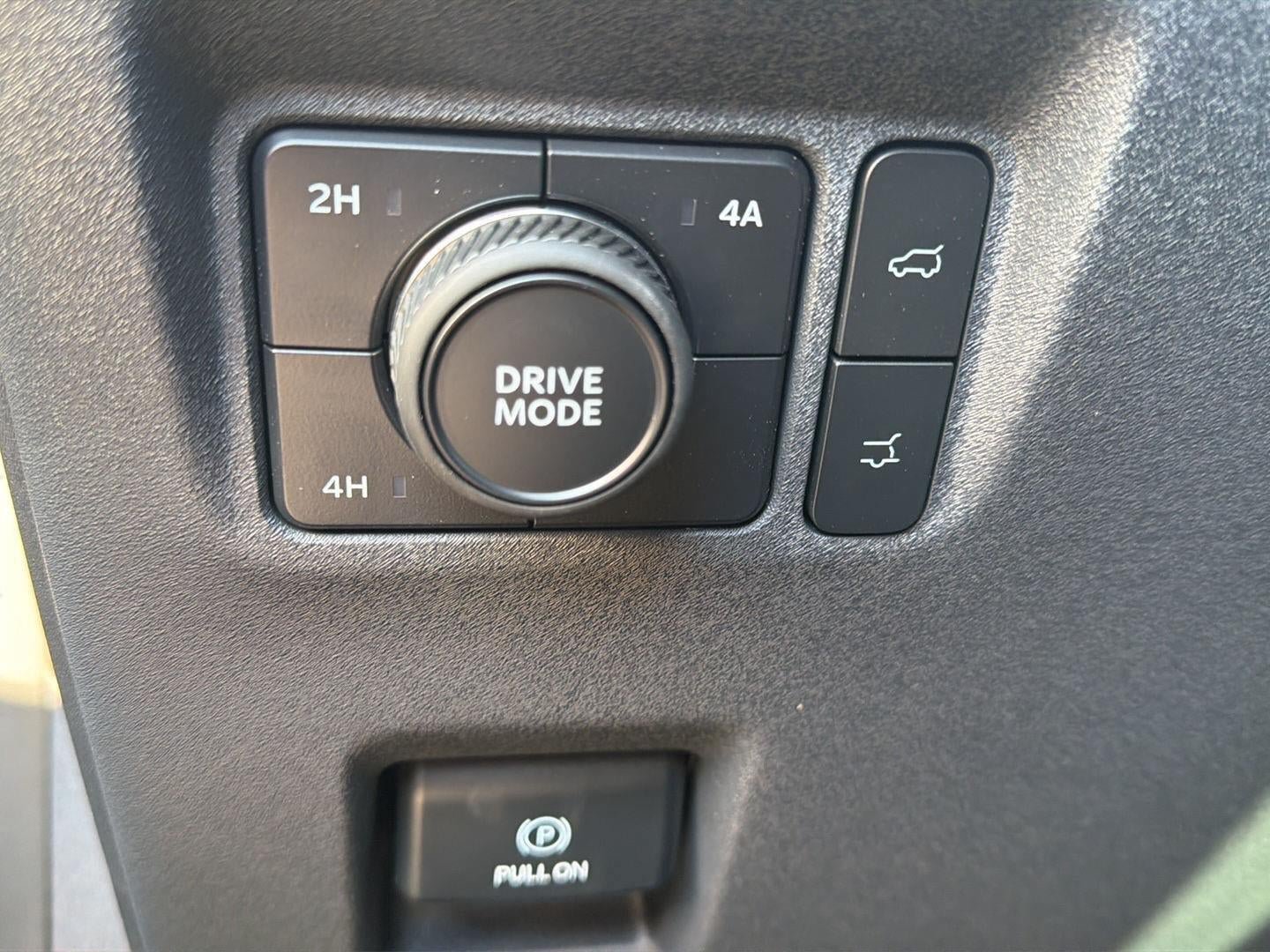 New 2027 Ford Expedition Active AWD/4WD image 17