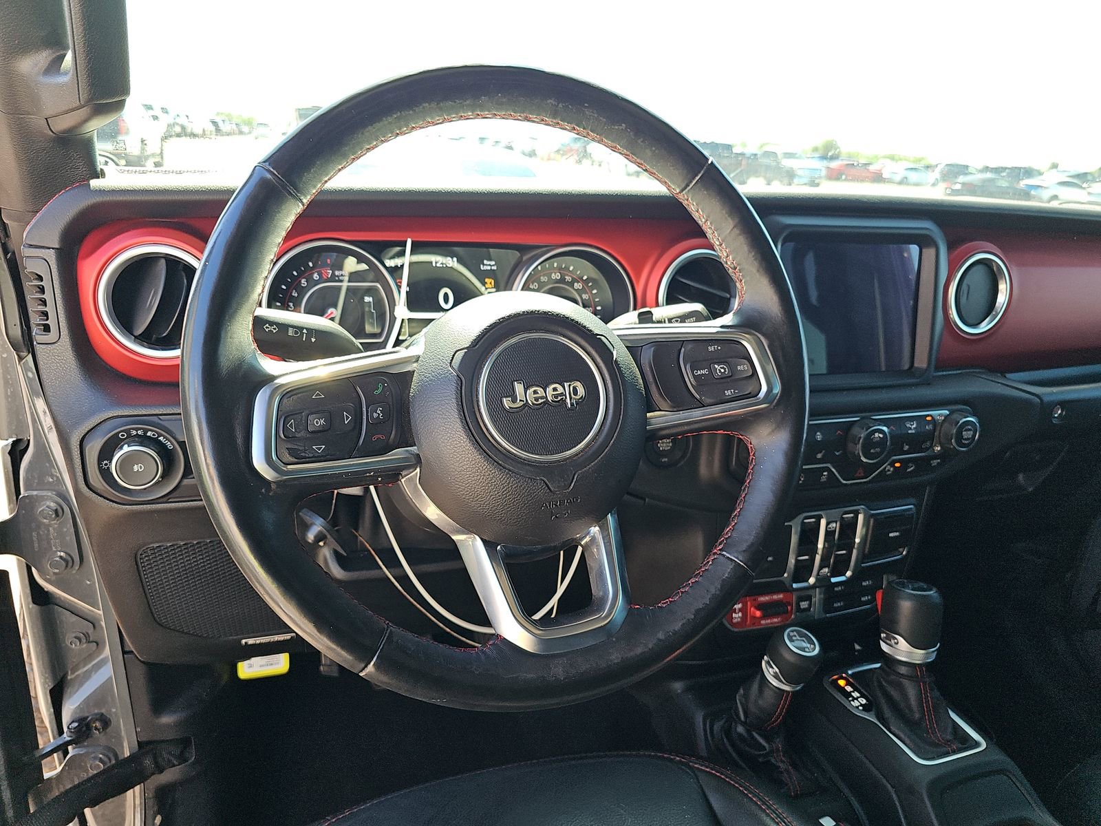 Used 2018 Jeep Wrangler Unlimited Rubicon image 16