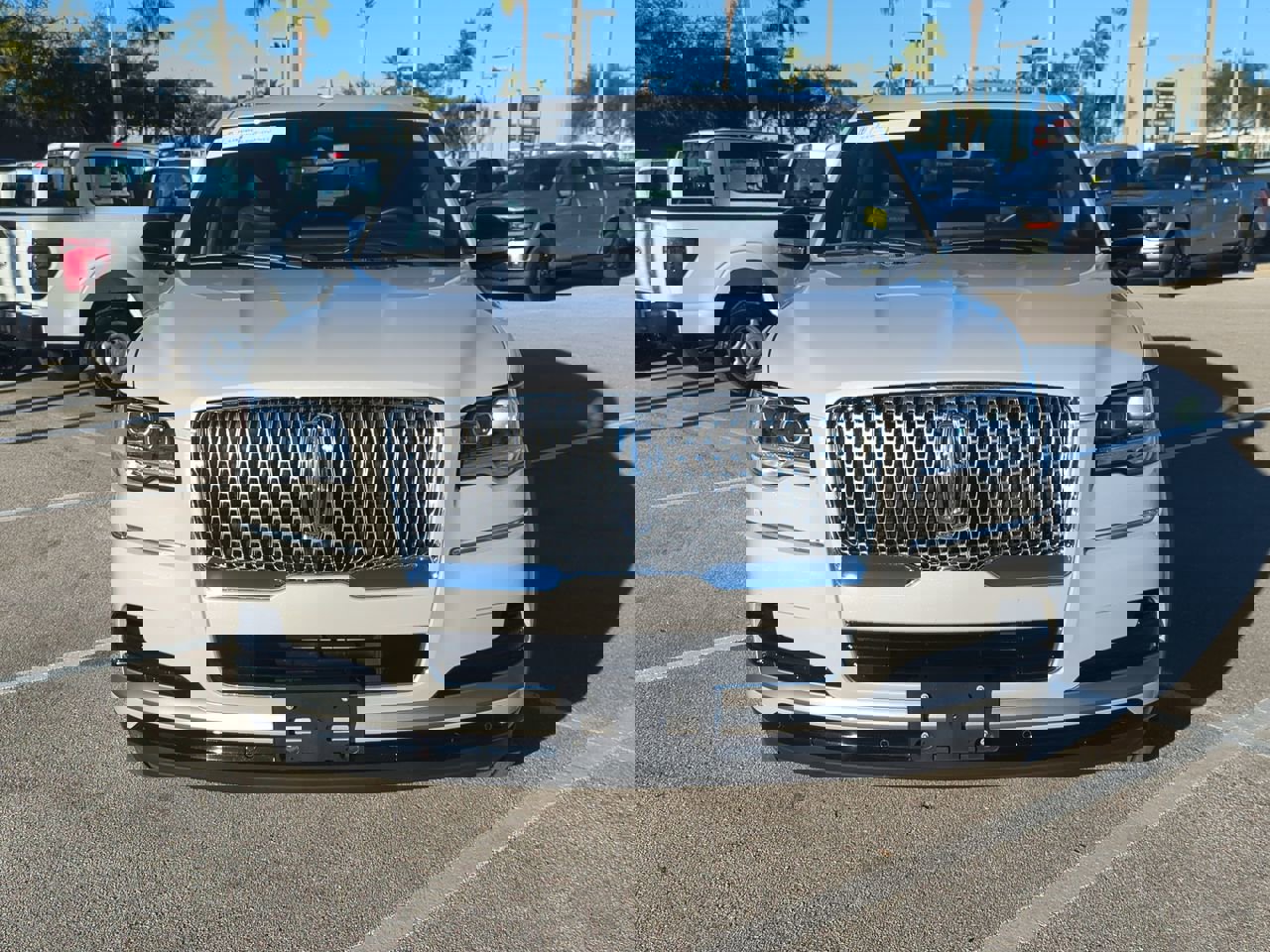 Certified 2024 Lincoln Navigator L Reserve image 9