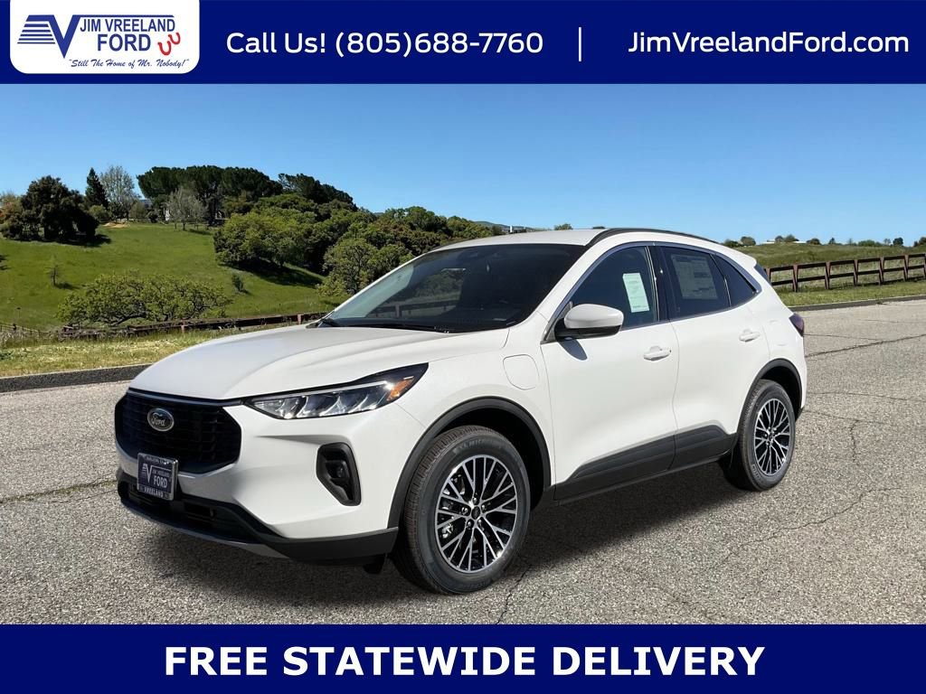 New 2025 Ford Escape SE